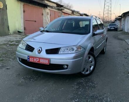 Серый Рено Меган, объемом двигателя 2 л и пробегом 162 тыс. км за 6299 $, фото 16 на Automoto.ua