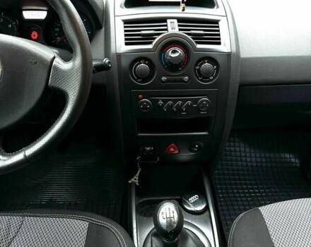 Сірий Рено Меган, об'ємом двигуна 1.5 л та пробігом 313 тис. км за 4750 $, фото 14 на Automoto.ua