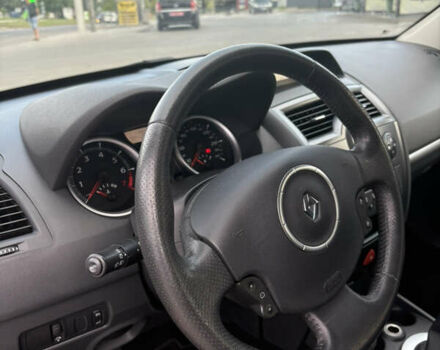 Сірий Рено Меган, об'ємом двигуна 1.6 л та пробігом 196 тис. км за 5800 $, фото 13 на Automoto.ua