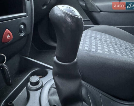 Сірий Рено Меган, об'ємом двигуна 1.6 л та пробігом 184 тис. км за 4799 $, фото 22 на Automoto.ua