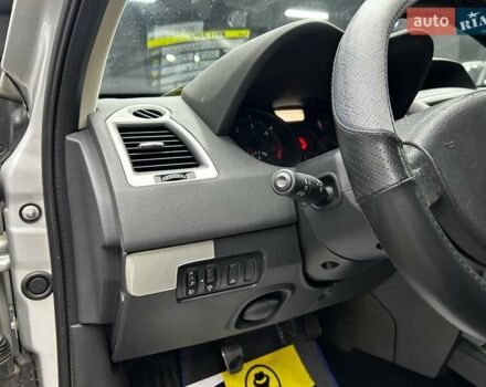 Сірий Рено Меган, об'ємом двигуна 0 л та пробігом 224 тис. км за 7000 $, фото 13 на Automoto.ua
