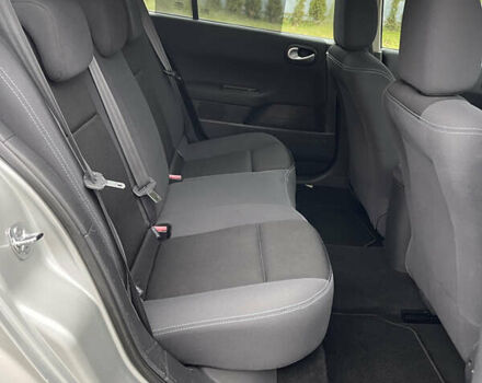 Сірий Рено Меган, об'ємом двигуна 1.6 л та пробігом 171 тис. км за 5999 $, фото 28 на Automoto.ua