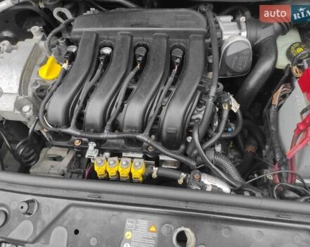 Серый Рено Меган, объемом двигателя 1.6 л и пробегом 212 тыс. км за 5990 $, фото 22 на Automoto.ua