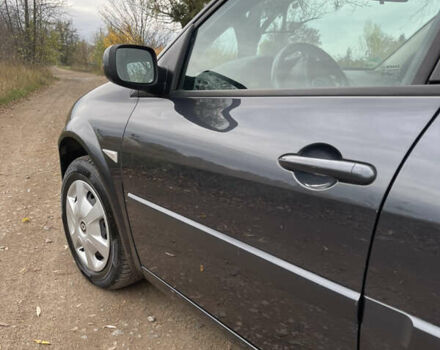 Серый Рено Меган, объемом двигателя 1.6 л и пробегом 217 тыс. км за 5350 $, фото 29 на Automoto.ua