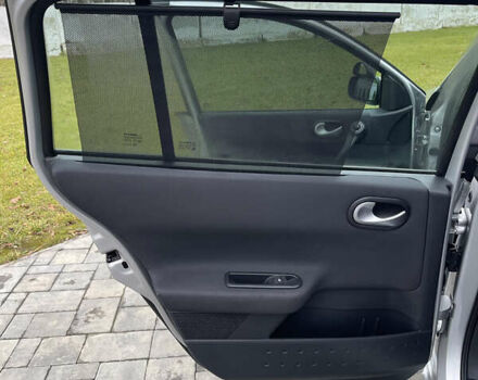 Сірий Рено Меган, об'ємом двигуна 1.6 л та пробігом 171 тис. км за 5999 $, фото 22 на Automoto.ua