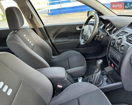 Сірий Рено Меган, об'ємом двигуна 1.6 л та пробігом 200 тис. км за 6300 $, фото 23 на Automoto.ua