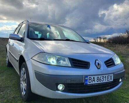 Рено Меган 2008 в Долинской на Automoto.ua Серый Рено Меган, объемом двигателя 1.46 л и пробегом 280 тыс. км за 5400 $, фото 1 на Automoto.ua