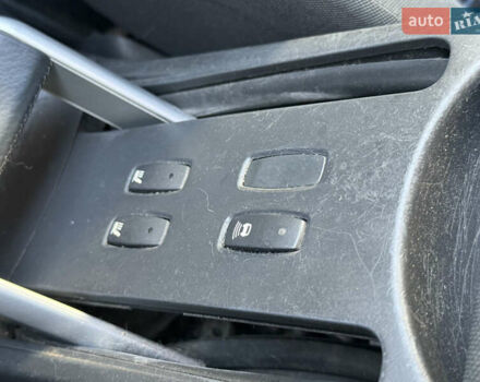 Серый Рено Меган, объемом двигателя 1.6 л и пробегом 213 тыс. км за 5650 $, фото 34 на Automoto.ua