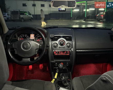 Серый Рено Меган, объемом двигателя 1.5 л и пробегом 385 тыс. км за 5600 $, фото 18 на Automoto.ua