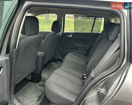 Сірий Рено Меган, об'ємом двигуна 1.6 л та пробігом 187 тис. км за 5600 $, фото 10 на Automoto.ua