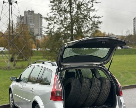 Серый Рено Меган, объемом двигателя 1.5 л и пробегом 250 тыс. км за 2600 $, фото 4 на Automoto.ua