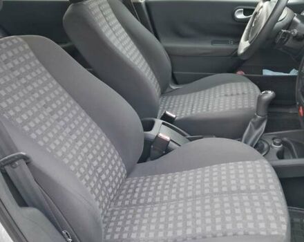 Серый Рено Меган, объемом двигателя 1.6 л и пробегом 165 тыс. км за 5800 $, фото 6 на Automoto.ua