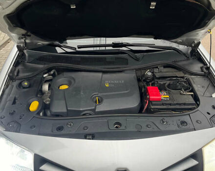 Серый Рено Меган, объемом двигателя 1.46 л и пробегом 271 тыс. км за 6500 $, фото 7 на Automoto.ua