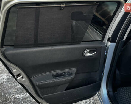 Серый Рено Меган, объемом двигателя 1.6 л и пробегом 250 тыс. км за 4800 $, фото 21 на Automoto.ua