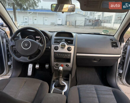 Серый Рено Меган, объемом двигателя 1.6 л и пробегом 213 тыс. км за 5650 $, фото 24 на Automoto.ua