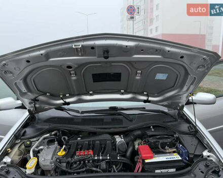 Серый Рено Меган, объемом двигателя 1.6 л и пробегом 213 тыс. км за 5100 $, фото 49 на Automoto.ua