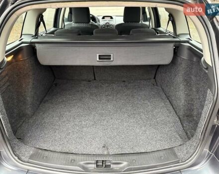 Сірий Рено Меган, об'ємом двигуна 1.6 л та пробігом 212 тис. км за 5950 $, фото 28 на Automoto.ua