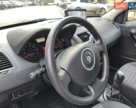 Сірий Рено Меган, об'ємом двигуна 1.6 л та пробігом 185 тис. км за 5600 $, фото 30 на Automoto.ua