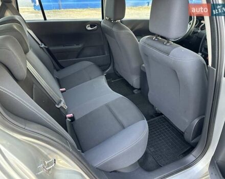 Сірий Рено Меган, об'ємом двигуна 1.6 л та пробігом 200 тис. км за 6300 $, фото 19 на Automoto.ua