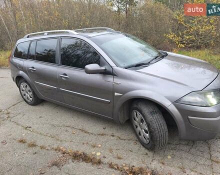 Серый Рено Меган, объемом двигателя 2 л и пробегом 256 тыс. км за 6600 $, фото 16 на Automoto.ua