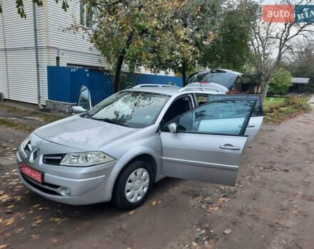 Серый Рено Меган, объемом двигателя 1.6 л и пробегом 224 тыс. км за 5850 $, фото 102 на Automoto.ua