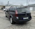 Сірий Рено Меган, об'ємом двигуна 2 л та пробігом 237 тис. км за 5200 $, фото 3 на Automoto.ua