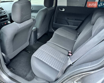 Сірий Рено Меган, об'ємом двигуна 1.6 л та пробігом 184 тис. км за 4799 $, фото 30 на Automoto.ua