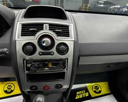 Серый Рено Меган, объемом двигателя 1.9 л и пробегом 224 тыс. км за 7000 $, фото 11 на Automoto.ua