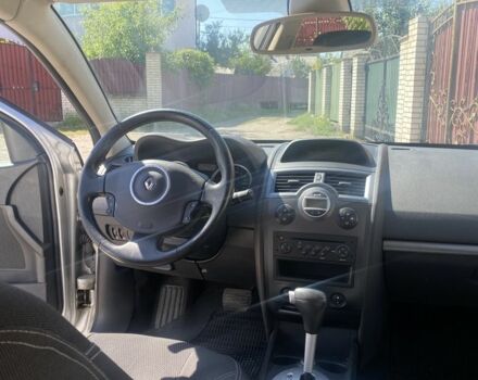 Рено Меган 2008 в Житомире на Automoto.ua Серый Рено Меган, объемом двигателя 1.9 л и пробегом 257 тыс. км за 5299 $, фото 6 на Automoto.ua