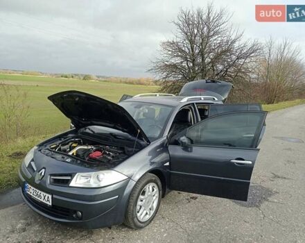 Серый Рено Меган, объемом двигателя 1.5 л и пробегом 205 тыс. км за 5950 $, фото 16 на Automoto.ua