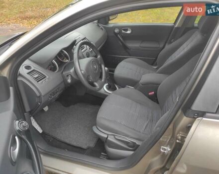 Сірий Рено Меган, об'ємом двигуна 1.6 л та пробігом 213 тис. км за 5990 $, фото 9 на Automoto.ua