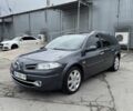 Сірий Рено Меган, об'ємом двигуна 2 л та пробігом 237 тис. км за 5200 $, фото 1 на Automoto.ua
