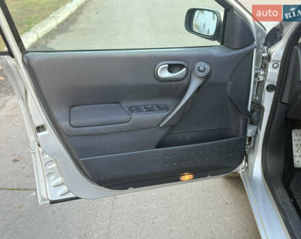 Серый Рено Меган, объемом двигателя 1.6 л и пробегом 213 тыс. км за 5650 $, фото 14 на Automoto.ua