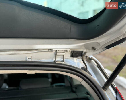 Серый Рено Меган, объемом двигателя 1.6 л и пробегом 213 тыс. км за 5650 $, фото 18 на Automoto.ua