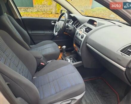 Серый Рено Меган, объемом двигателя 1.6 л и пробегом 224 тыс. км за 5850 $, фото 80 на Automoto.ua