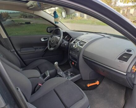 Серый Рено Меган, объемом двигателя 1.6 л и пробегом 211 тыс. км за 5800 $, фото 14 на Automoto.ua