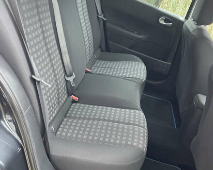 Серый Рено Меган, объемом двигателя 1.6 л и пробегом 217 тыс. км за 5350 $, фото 47 на Automoto.ua