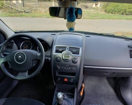 Серый Рено Меган, объемом двигателя 1.6 л и пробегом 211 тыс. км за 5800 $, фото 13 на Automoto.ua