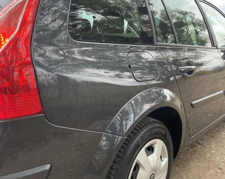 Серый Рено Меган, объемом двигателя 1.6 л и пробегом 217 тыс. км за 5350 $, фото 21 на Automoto.ua