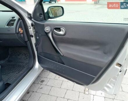 Серый Рено Меган, объемом двигателя 1.6 л и пробегом 165 тыс. км за 5800 $, фото 3 на Automoto.ua