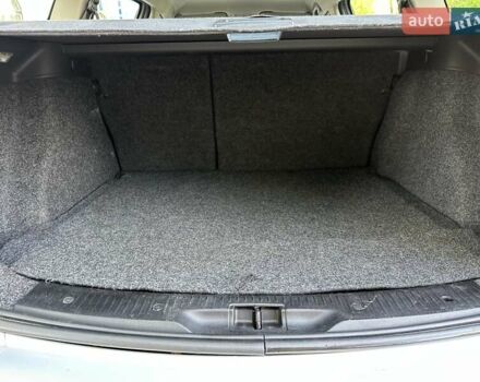 Сірий Рено Меган, об'ємом двигуна 1.6 л та пробігом 200 тис. км за 6300 $, фото 18 на Automoto.ua