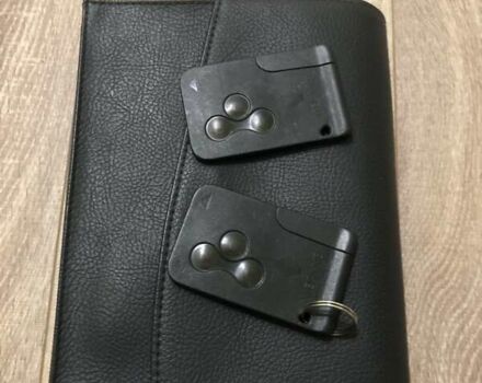 Серый Рено Меган, объемом двигателя 2 л и пробегом 205 тыс. км за 6500 $, фото 35 на Automoto.ua