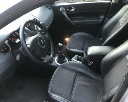 Серый Рено Меган, объемом двигателя 2 л и пробегом 205 тыс. км за 6500 $, фото 9 на Automoto.ua