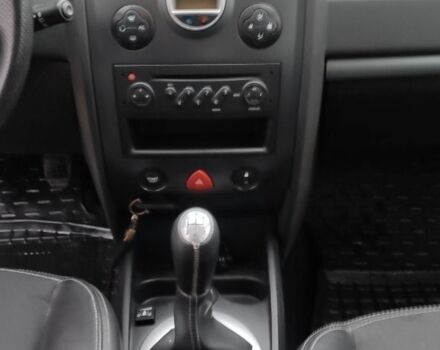 Серый Рено Меган, объемом двигателя 0 л и пробегом 270 тыс. км за 5800 $, фото 4 на Automoto.ua