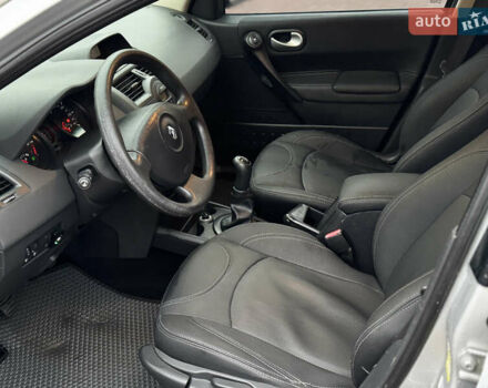 Сірий Рено Меган, об'ємом двигуна 1.6 л та пробігом 250 тис. км за 5200 $, фото 18 на Automoto.ua