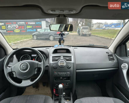 Сірий Рено Меган, об'ємом двигуна 1.6 л та пробігом 187 тис. км за 5600 $, фото 11 на Automoto.ua