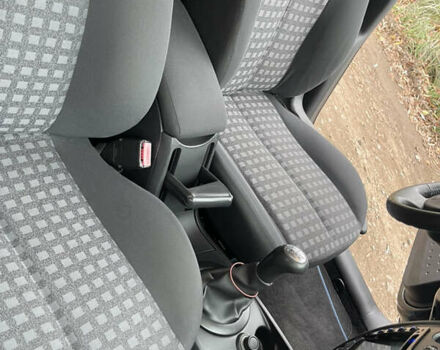 Серый Рено Меган, объемом двигателя 1.6 л и пробегом 217 тыс. км за 5350 $, фото 34 на Automoto.ua