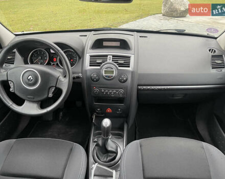 Сірий Рено Меган, об'ємом двигуна 1.6 л та пробігом 171 тис. км за 5999 $, фото 31 на Automoto.ua