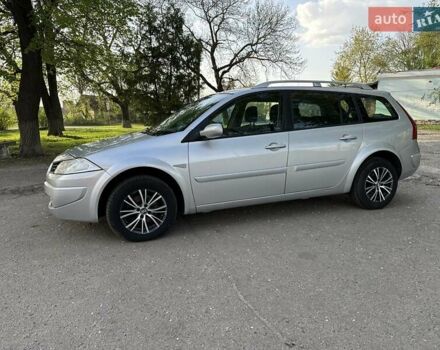 Сірий Рено Меган, об'ємом двигуна 1.6 л та пробігом 200 тис. км за 6300 $, фото 2 на Automoto.ua