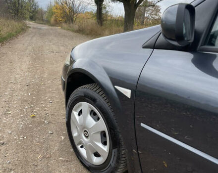 Серый Рено Меган, объемом двигателя 1.6 л и пробегом 217 тыс. км за 5350 $, фото 30 на Automoto.ua